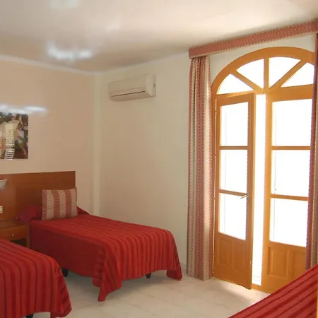 Hotel Marazul 2*